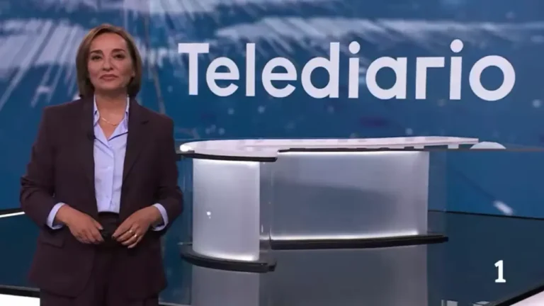 Pepa Bueno en el Telediario de La 1