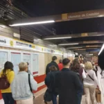 Metrovalencia colapsa en pleno paro: una avería agrava el caos en hora punta