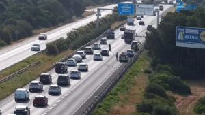 Un accidente en la Ma-19 a la altura del aeropuerto provoca retenciones hasta la Vía de Cintura