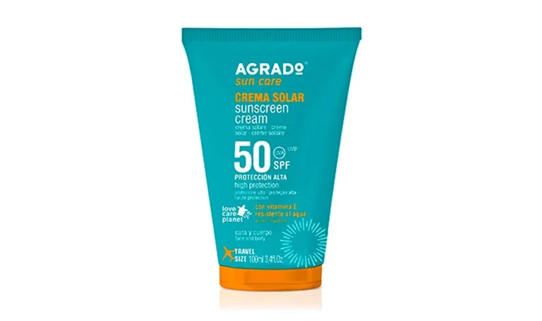Sanidad informa de la retirada de un lote de la crema solar Agrado SPF 50, por presencia de benzofenona