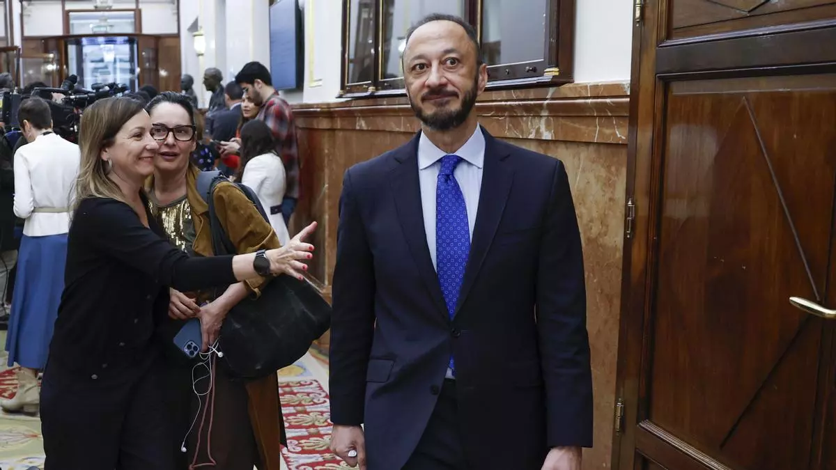 El vicepresidente primero del Congreso, Alfonso Rodr&iacute;guez G&oacute;mez de Celis
