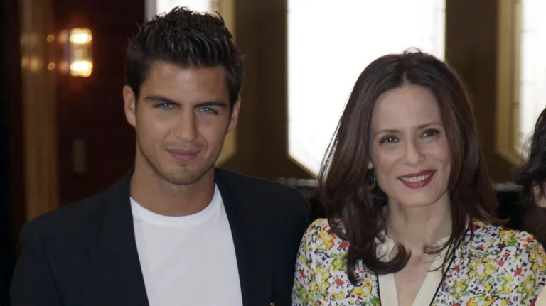 Maxi Iglesias y Aitana Sánchez-Gijón, juntos en la presentación de «Velvet» en el 2013