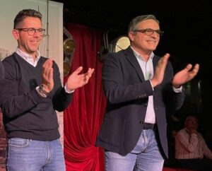 Rafa Triguero junto a José Vicente Marí Bosó en la presentación del entonces candidato al Ayuntamiento de Ibiza.