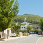 Dónde comer en Sant Joan: cinco restaurantes imprescindibles del norte de Ibiza