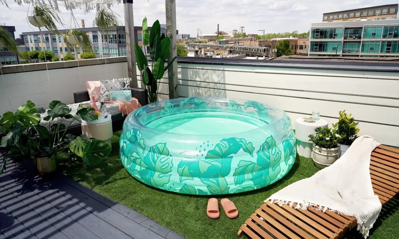 Piscina hinchable en la terraza