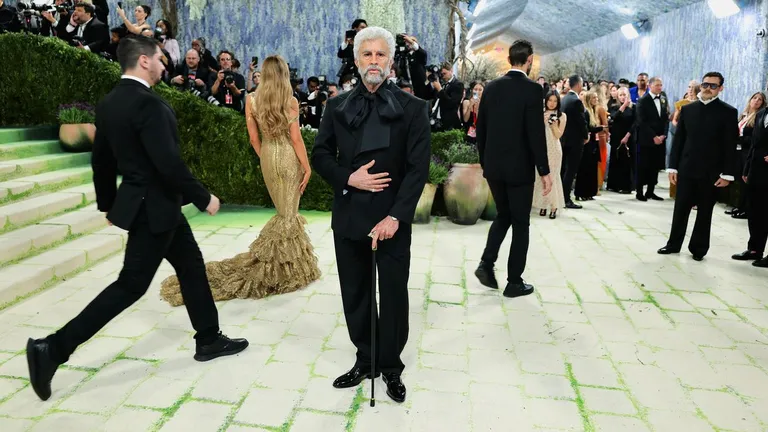 Bad Bunny en la Met Gala 2026, vestido por Zara