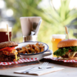 D&oacute;nde comer las mejores hamburguesas de Ibiza: cinco locales imprescindibles