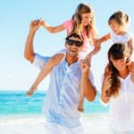 Arena, aguas tranquilas y diversión: cinco playas de Ibiza ideales para ir con niños