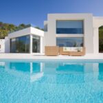 A derribo una villa de lujo para millonarios en Ibiza por obras ilegales