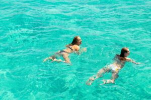 Cinco aventuras acu&aacute;ticas para descubrir la Ibiza m&aacute;s salvaje este verano