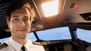 Leandro Andrés Bertazzo, de 42 años, saltó del avión durante un vuelo de instrucción