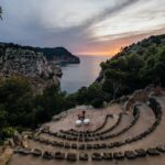El atardecer de Ibiza se convierte en concierto a la luz de las velas