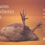 Polémica por una campaña en el metro de Londres: «Tu pollo tiene más drogas que en una despedida de soltera en Ibiza»