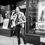 Una leyenda de la poesía de Nueva York abre el escenario a artistas de Ibiza