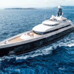 Así es el superyate de más de 115 millones de dólares de Michael Jordan que navega por aguas de Ibiza