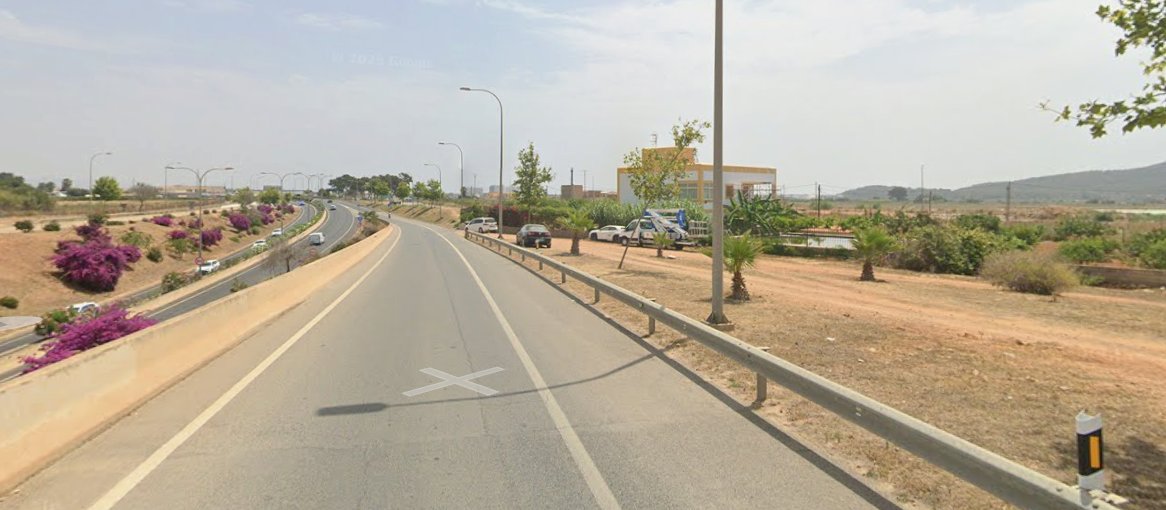 Punto aproximado en el que confluir&aacute; el nuevo vial con el carril de aceleraci&oacute;n de la 'autov&iacute;a' del aeropuerto. 