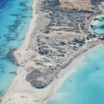 El cambio de criterio de Costas para autorizar casi todas las hamacas de Formentera