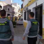 El triple crimen de Isla Cristina reabre una vieja batalla: la Guardia Civil eleva la presión sobre Interior