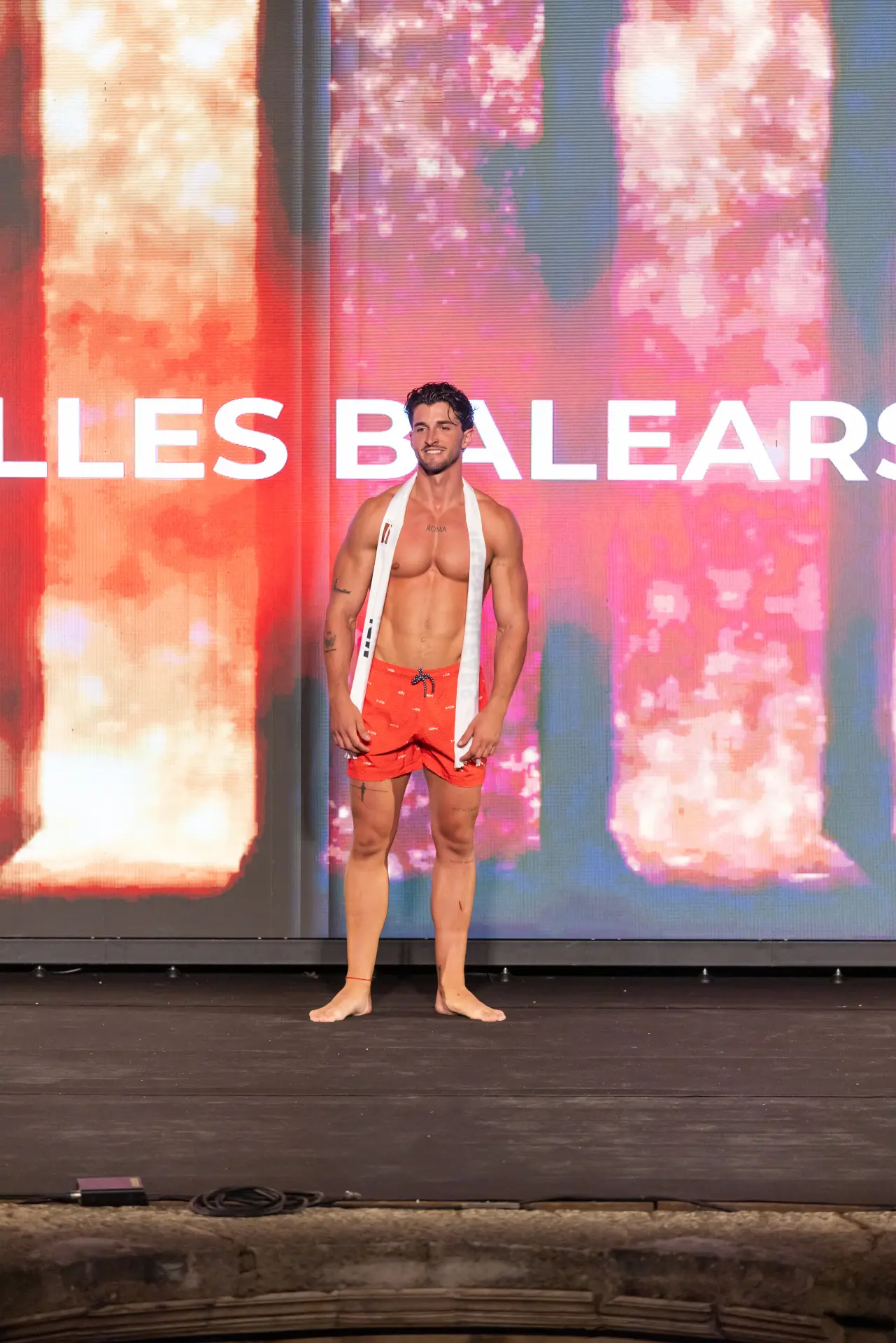 Javier Iglesias, el representante de Baleares, se coron&oacute; como Mister International Spain 2026
