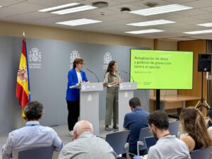 La ministra de Sanidad, Mónica García, ha informado este jueves de que el año pasado se produjeron 3.808 muertes por suicidio en España-