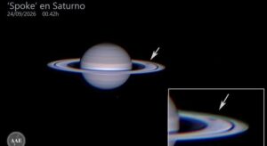 'Spoke' en los anillos de Saturno captado desde Ibiza