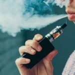 Cazan a un vendedor a domicilio de vapers con nicotina e incauta 33 dispositivos en Ibiza