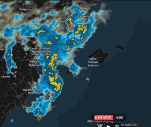 Situaci&oacute;n de la tormenta Adam a las 6:50 del domingo.